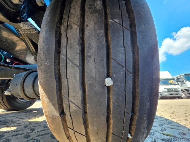 شبه مقطورة بهيكل قابل للتبديل KRONE SD / Teleskop | 11.908mm-13.403mm