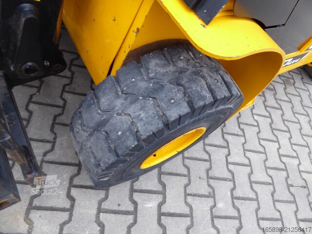 Chariot télescopique JCB Teletruk TLT35D 4x4 Allrad