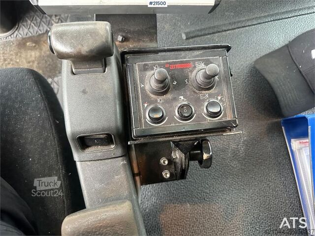 System för krokarm Mercedes-Benz Actros 2848 4x4+2 snow rigged hook truck. WATCH VI