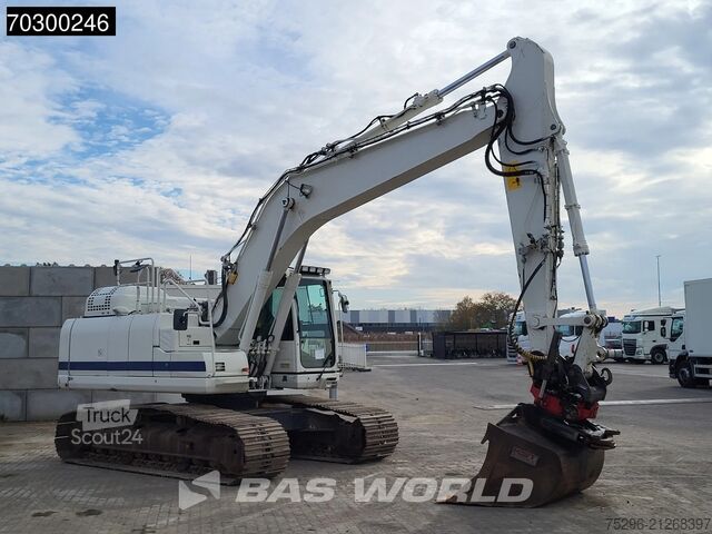 Pelle sur chenilles Komatsu PC210 LC-10 Trimble GPS + Rototilt