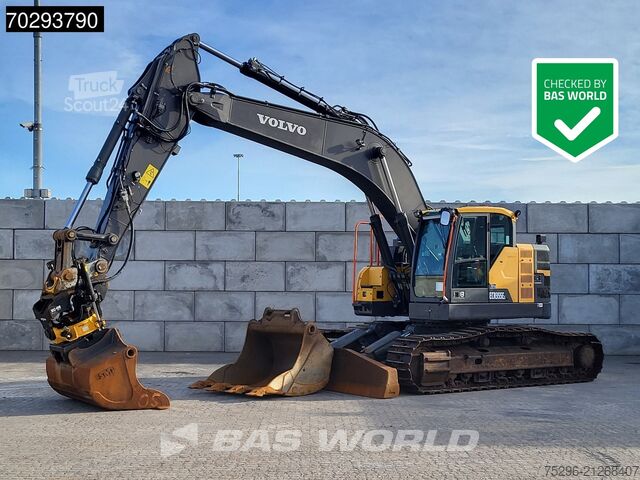 Crawler excavator Volvo ECR355 E L Blade - Tiltrotator - 2 Buckets