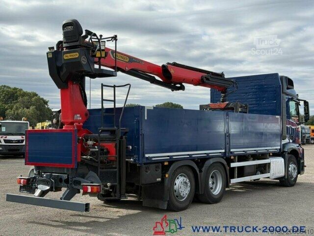 Automobilis ar plakanu platformu Mercedes-Benz Actros 2643 StreamSpace Kran Palfinger PK20.501L