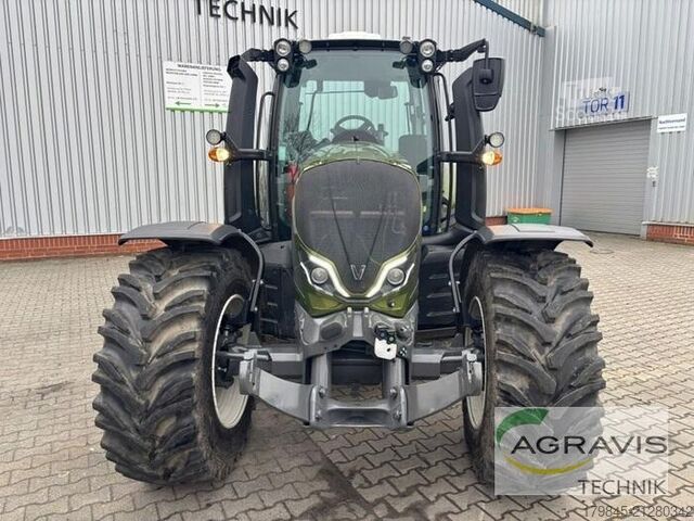 Traktor Valtra N 155 ED 2B1