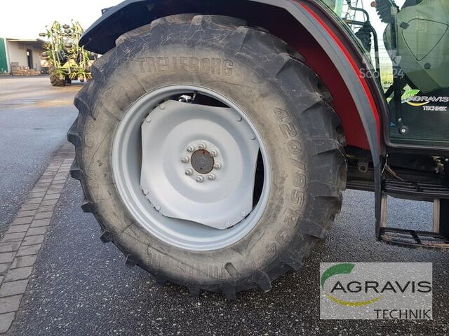 Traktor Massey Ferguson MF 4707