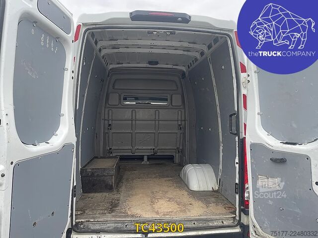 панелен ван Iveco Daily 35C15V12 Double cab 7 places