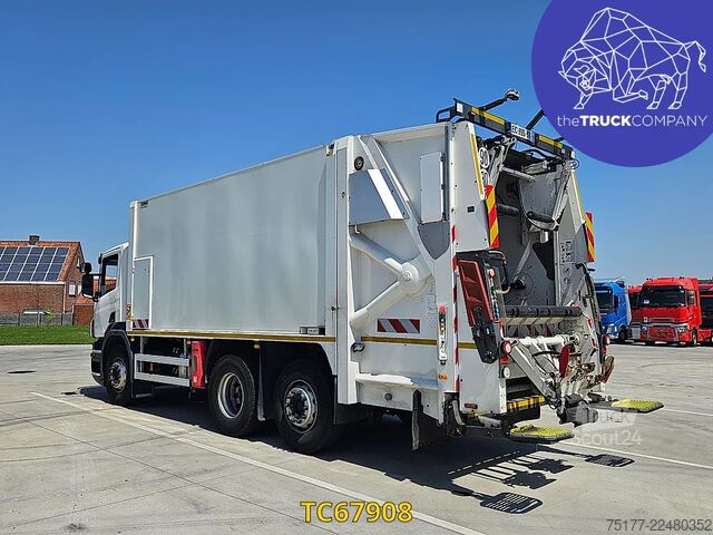 Vozilo za prikupljanje otpada Scania P 320