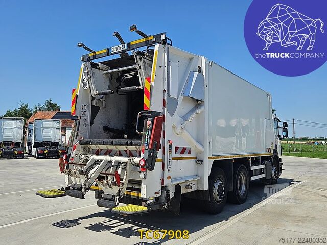 Vozilo za prikupljanje otpada Scania P 320