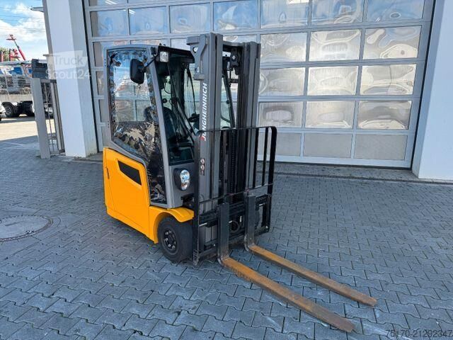 Viličar Jungheinrich EFG 215 / Triplex: 4.25m! / SS / nur 2.865h!