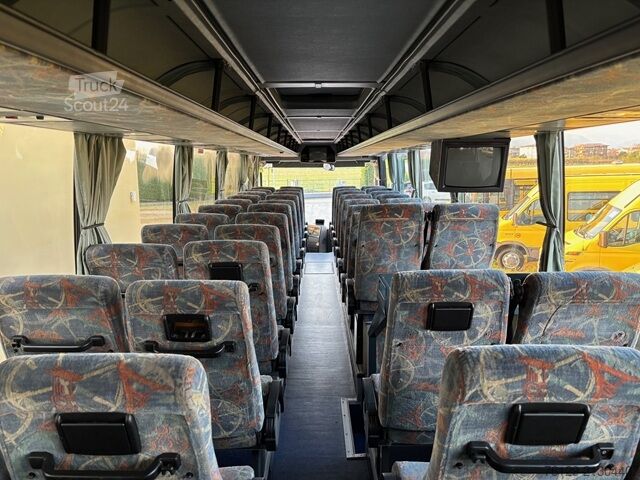 Turistični avtobus Neoplan N 316 SHD