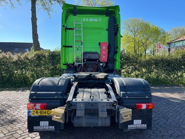  Mercedes-Benz Actros 1943