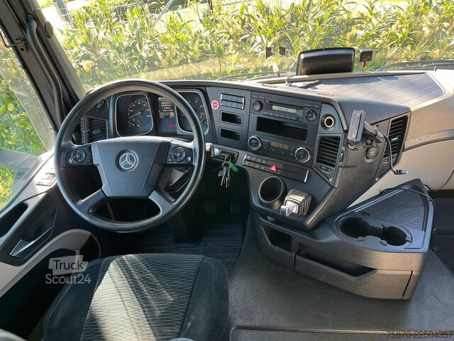  Mercedes-Benz Actros 1943