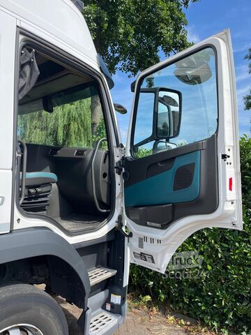 Koffer Volvo FM 330 VTJ3R