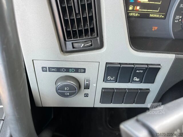 Koffer Volvo FM 330 VTJ3R