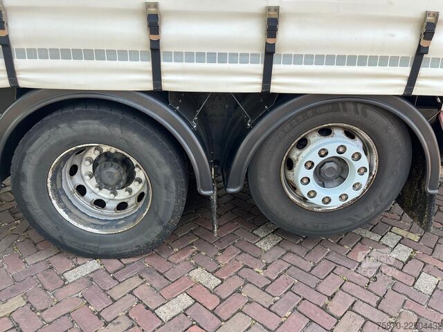 Koffer Volvo FM 330 VTJ3R