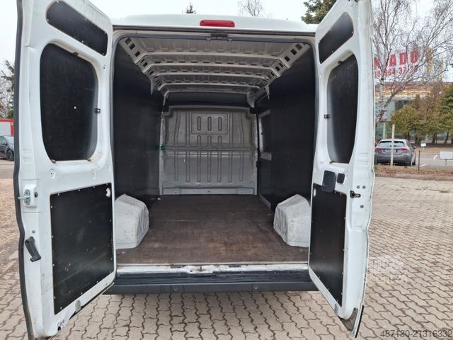 Ploščati dostavnik CITROEN Jumper Grossraumkasten 35 L3H2 Club BlueHDi 140