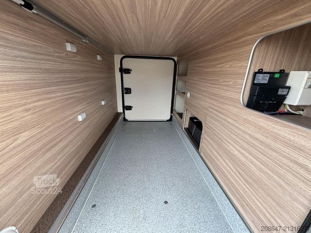 Half-integraal camper BÜRSTNER Limited T 726 G *Winterpaket*Hubbett*Automatik*