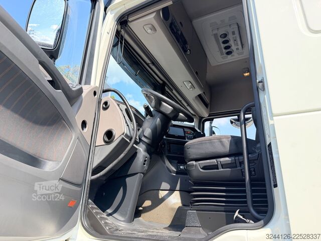 Standard dragbil DAF FTG XF530/6X2/Euro6d/Vorlauf-Lenk/Intarder/Hydr/