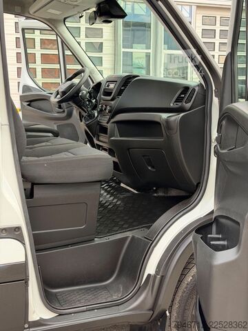 Pick-up dodávka IVECO Daily 35C18 Pritsche MAXI 5,10m 47.000 Km *2021*