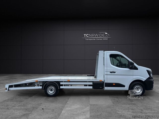 Autonkuljetuspakettiauto RENAULT Master Automatik AHK 3,5t Fahrtenschreiber