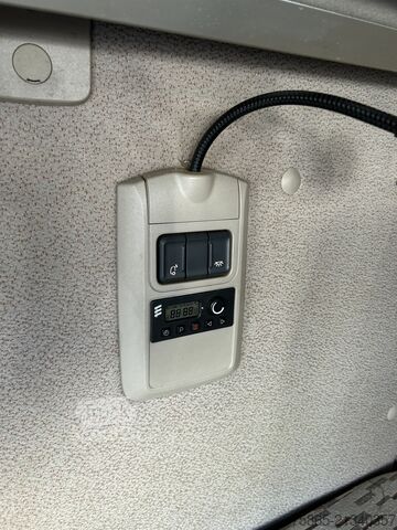 Padrão-SZM DAF XF 440 FT SC / Tacho V2 / 2 Tanks / Night AC / ...