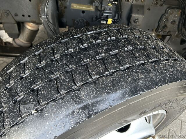 Padrão-SZM DAF XF 440 FT SC / Tacho V2 / 2 Tanks / Night AC / ...