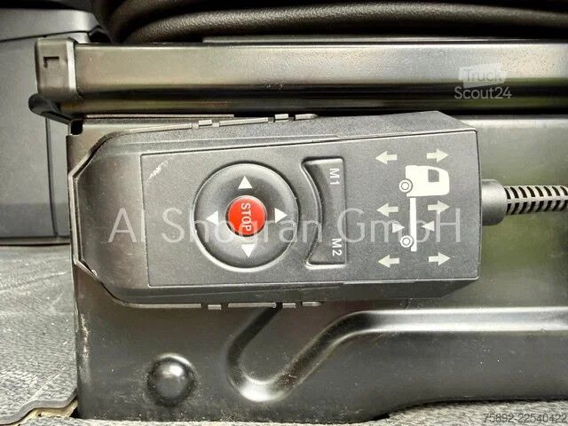 Volumen-SZM Mercedes-Benz Actros 5/1845/StreamSpace/Retarder/LowLiner Vol...