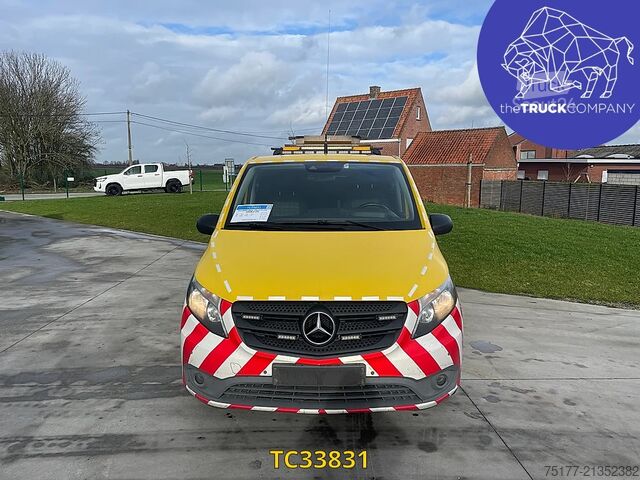 Furgão de painéis Mercedes-Benz Vito 119 CDI - DOUBLE CAB