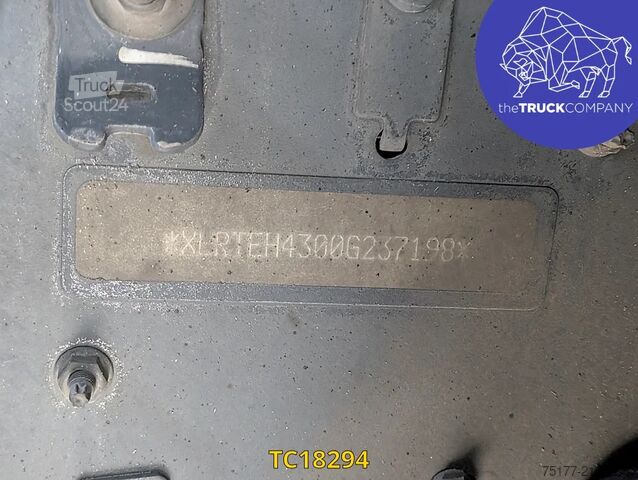 Standaard-SZM DAF XF 105 530