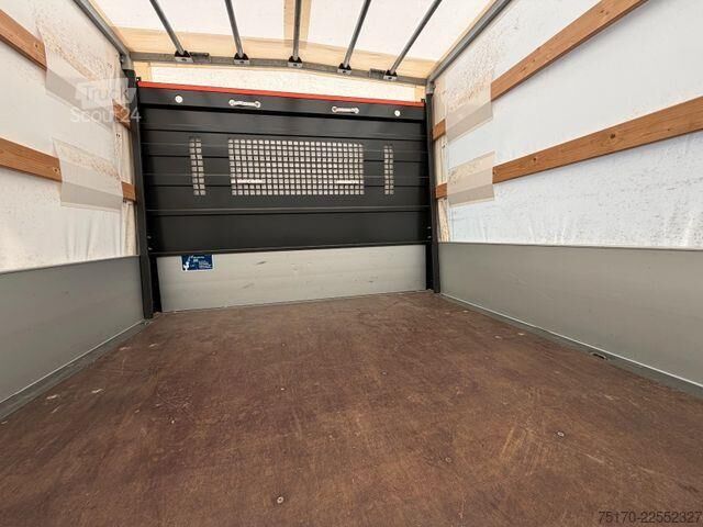 Bâche coulissante Mercedes-Benz Sprinter 215 CDI DoKa Klima AHK