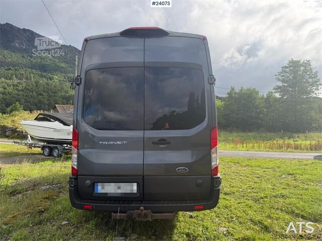 Minibussi Ford Transit Minibus – 16+1 Seats and Low Mileage