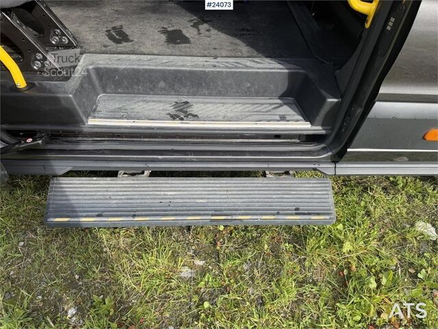 мікроавтобус Ford Transit Minibus – 16+1 Seats and Low Mileage