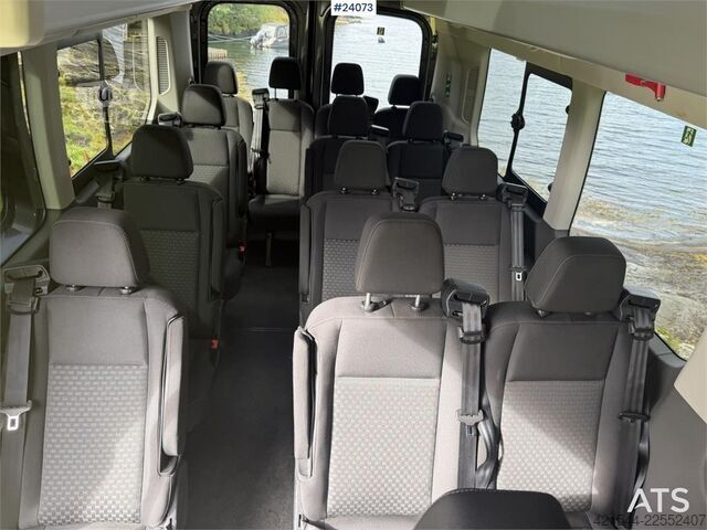 мікроавтобус Ford Transit Minibus – 16+1 Seats and Low Mileage