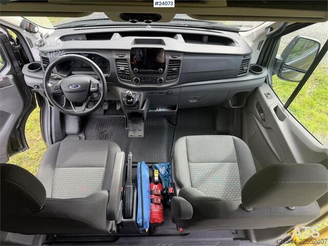 мікроавтобус Ford Transit Minibus – 16+1 Seats and Low Mileage