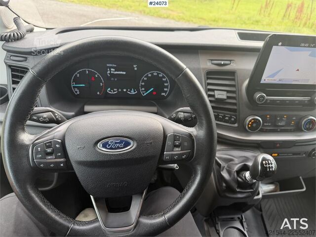 мікроавтобус Ford Transit Minibus – 16+1 Seats and Low Mileage