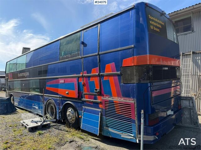 DAF Exellence 3000 HD turistbus, egnet som reparationsobjekt DAF Exellence 3000 HD tour bus, a repair object