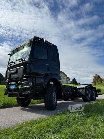 Wohnkabine MAN TGS 33.540 6x6 BB CH EXPEDITION WELTREISEMOBIL