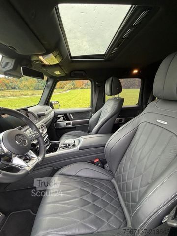 Pick-up MERCEDES-BENZ G 63 AMG G -Modell Station G 63 AMG VOLL LUMMA