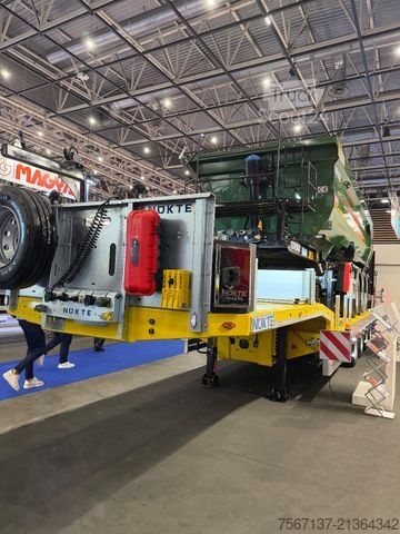 Ημιρυμουλκούμενο χαμηλής φόρτωσης  NÜKTE 4 ACHS TIEFLADER VIERTE ACHSE GELENKT