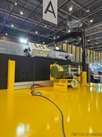 Ημιρυμουλκούμενο χαμηλής φόρτωσης  NÜKTE 4 ACHS TIEFLADER VIERTE ACHSE GELENKT