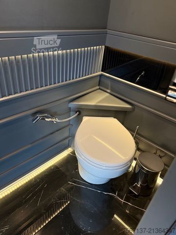 Minibus MERCEDES-BENZ Sprinter 519 Cdi LUXURY-VIP 10 SITZER