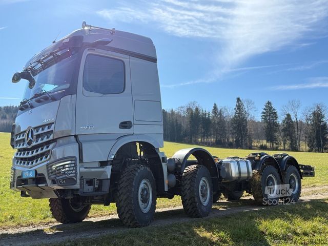 Levehető fülke MERCEDES-BENZ Arocs 4158 8X8 Allrad Expeditions Wohnmobil