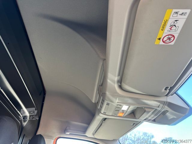 Furgon z wysokim dachem MAN TGE 3.180 / Schalter / 4x4 Motion