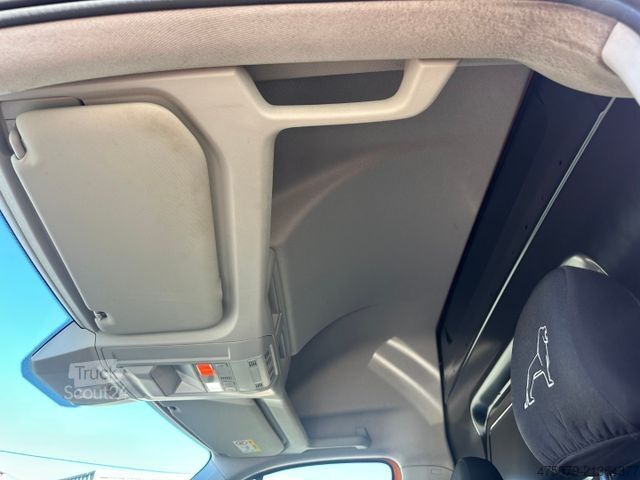 Furgon z wysokim dachem MAN TGE 3.180 / Schalter / 4x4 Motion