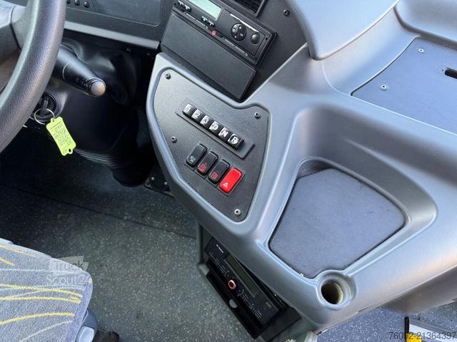 Intercitybuss MERCEDES-BENZ O560 Intouro (Euro 6*Klimaanlage)