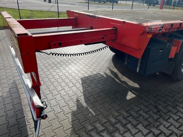 Nízkoložný návěs  Janzen Sattelauflieger Plateau hydr Heckausschub