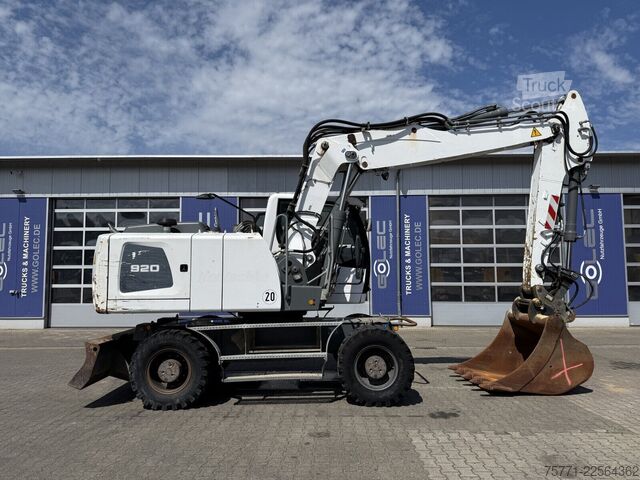 Tekerlekli ekskavatör Liebherr A 920 LITRONIC KOPARKA KOŁOWA