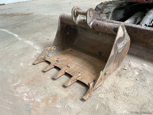 μίνι εκσκαφέας Takeuchi TB 153 FR