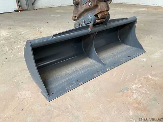 μίνι εκσκαφέας Takeuchi TB 153 FR