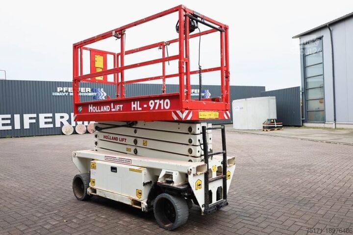 Scissor lift Holland Lift Ecostar HL-9710 Electric, 12m Working Height, 325k