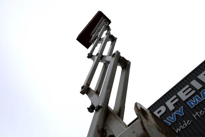 Scissor lift Holland Lift Ecostar HL-9710 Electric, 12m Working Height, 325k